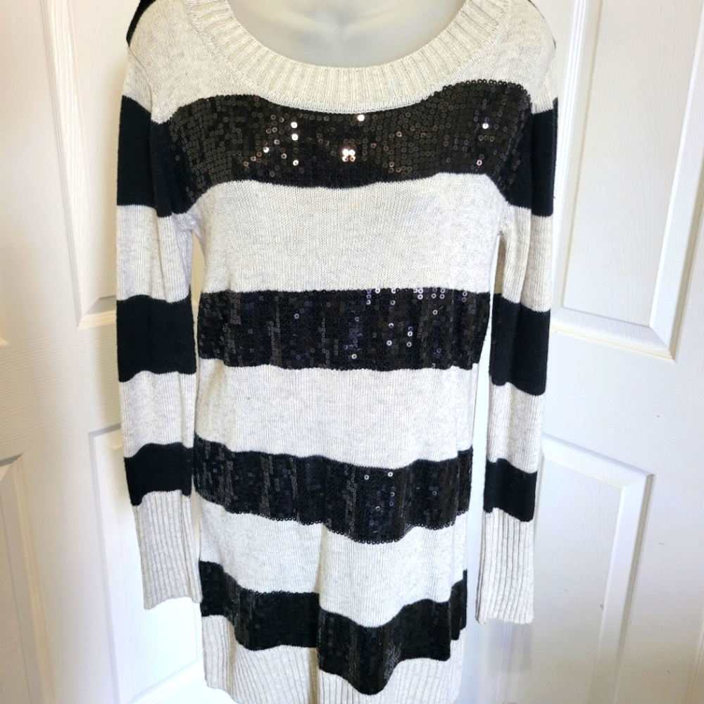 Sequin Sweater Black & Gray Sz S